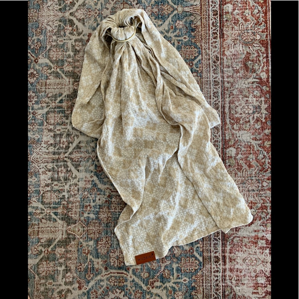 Wild Bird Ring Sling Carrier